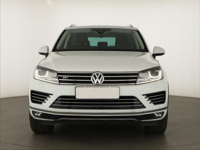 Volkswagen Touareg  3.0 TDI R-Line
