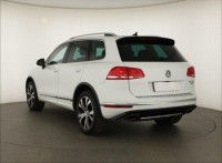 Volkswagen Touareg  3.0 TDI R-Line