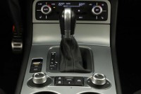 Volkswagen Touareg  3.0 TDI R-Line