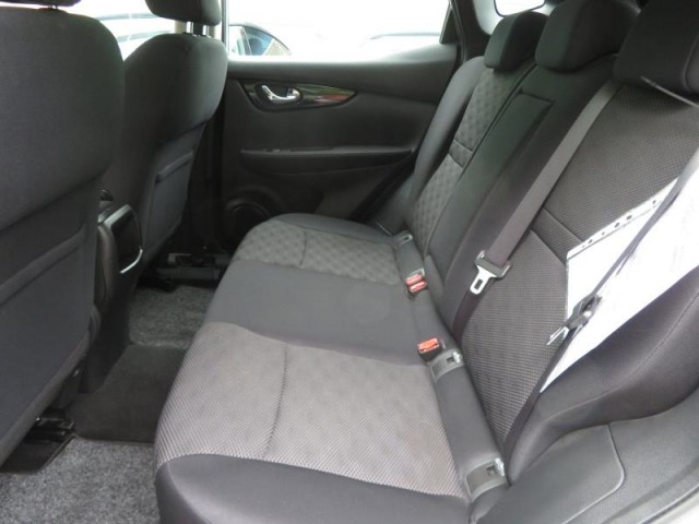 Nissan Qashqai  1.2 DIG-T 