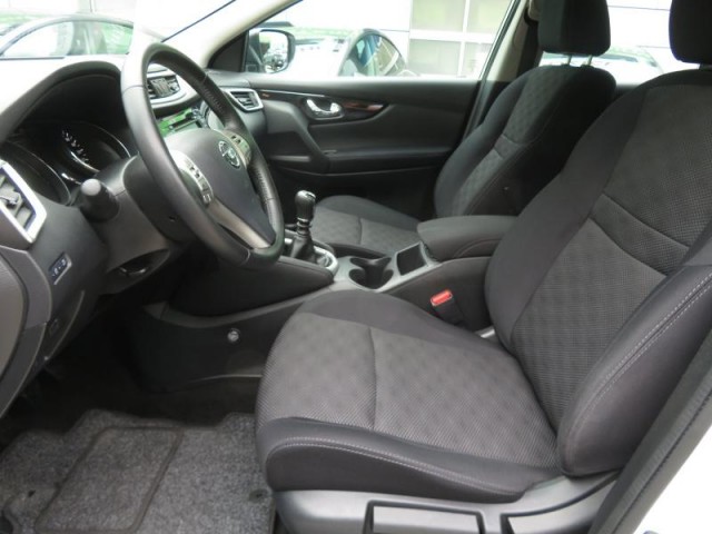 Nissan Qashqai  1.2 DIG-T 