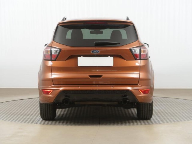 Ford Kuga  2.0 TDCi ST-Line