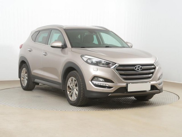 Hyundai Tucson  2.0 CRDi 