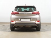Hyundai Tucson  2.0 CRDi 