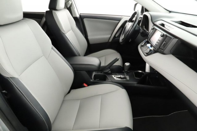 Toyota RAV 4  2.5 Hybrid 