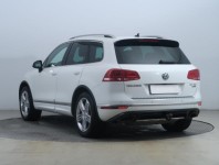 Volkswagen Touareg  3.0 TDI R-Line