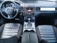 Volkswagen Touareg  3.0 TDI R-Line