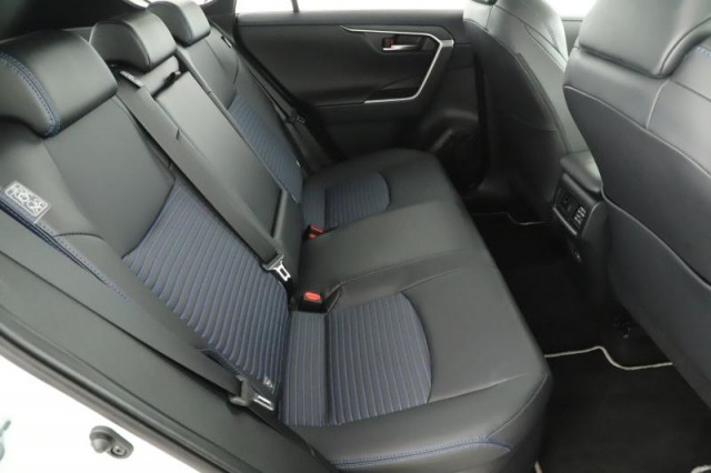 Toyota RAV 4  2.5 Hybrid Selection