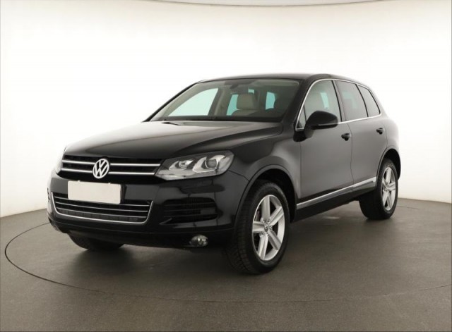 Volkswagen Touareg  3.0 TDI 