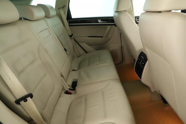 Volkswagen Touareg  3.0 TDI 