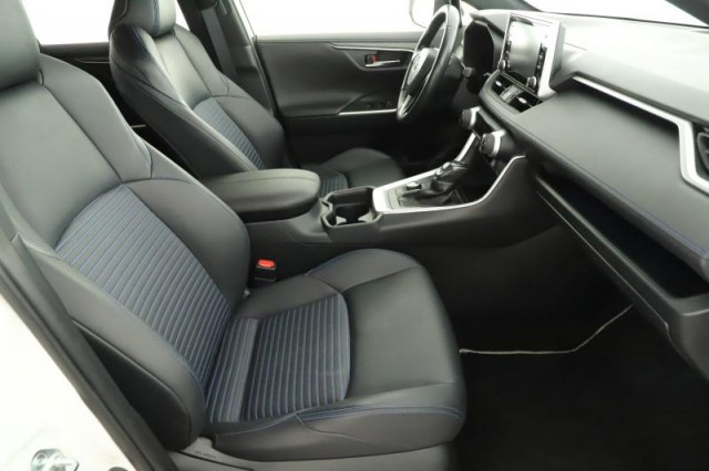 Toyota RAV 4  2.5 Hybrid 