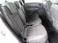 Peugeot 5008  1.6 HDi 