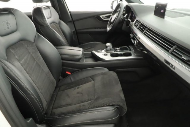 Audi Q7  50 TDI S-Line