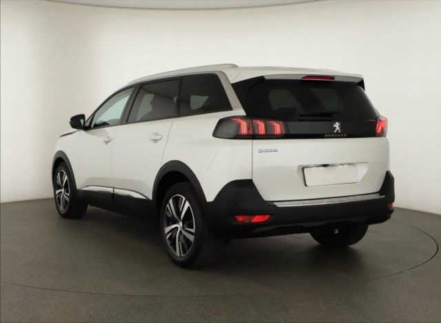 Peugeot 5008  1.5 BlueHDi 