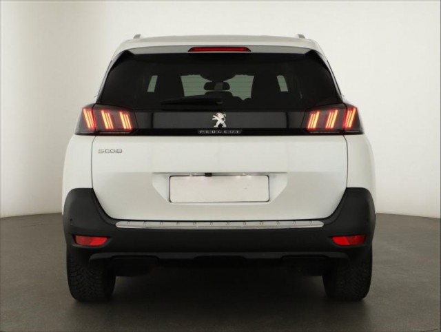 Peugeot 5008  1.5 BlueHDi 