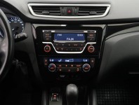 Nissan Qashqai  1.2 DIG-T 