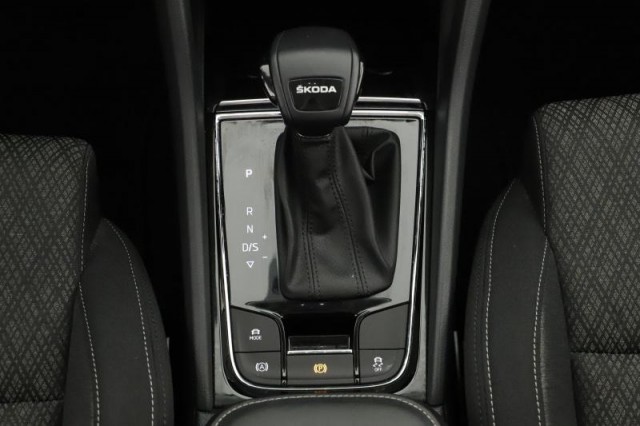 Škoda Karoq  1.5 TSI Style