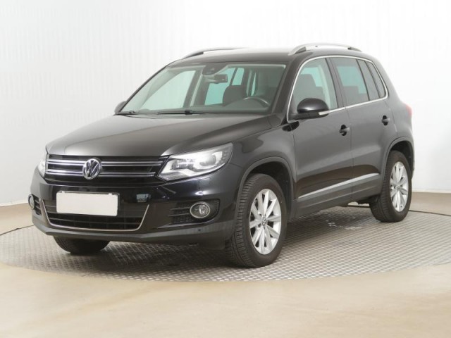 Volkswagen Tiguan  2.0 TDI Sport