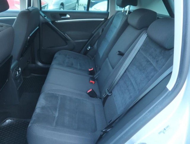 Volkswagen Tiguan  2.0 TDI 