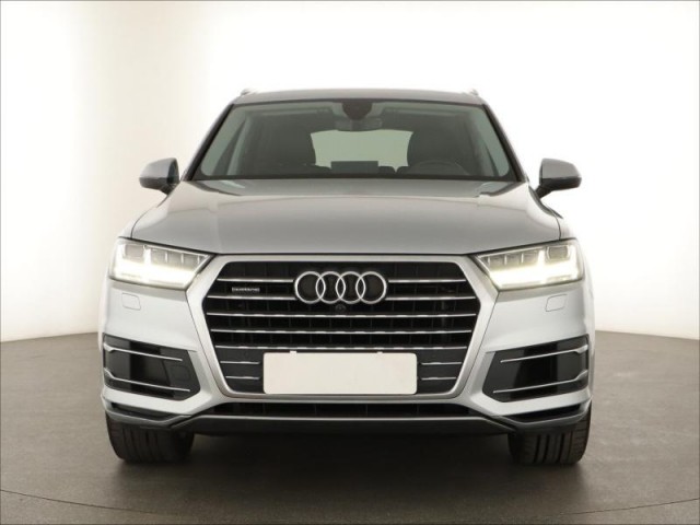 Audi Q7  50 TDI 