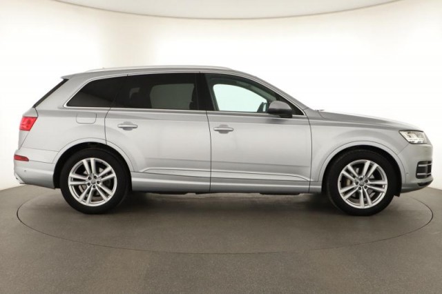 Audi Q7  50 TDI 