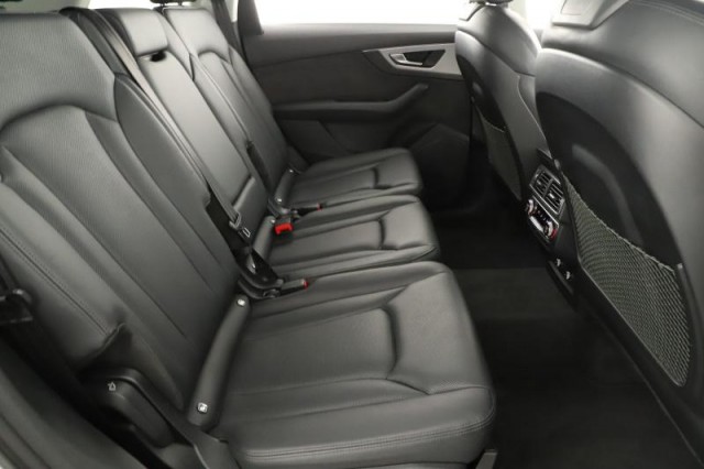 Audi Q7  50 TDI 