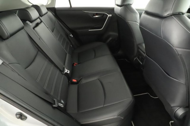 Toyota RAV 4  2.5 Hybrid Lounge