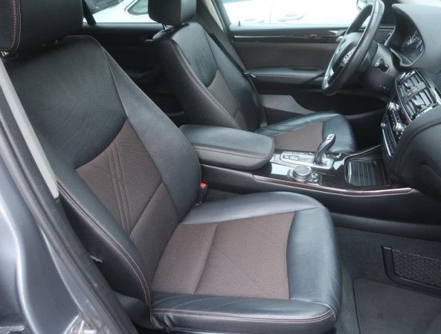 BMW X3  xDrive20d 