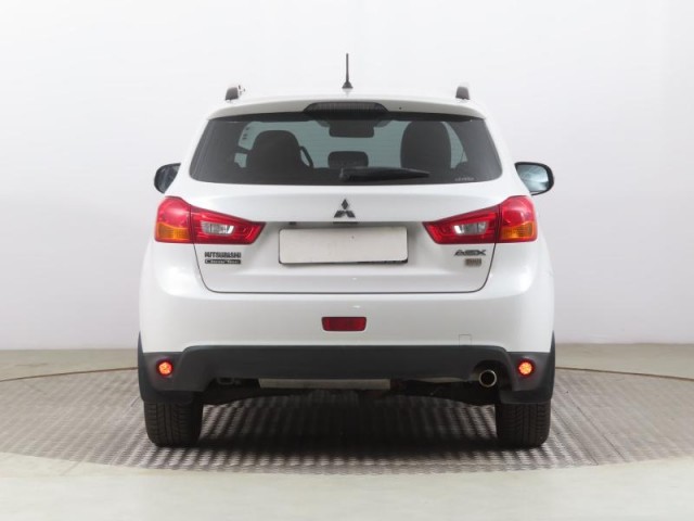 Mitsubishi ASX  1.8 DI-D MIVEC Instyle