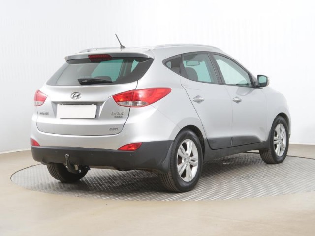 Hyundai ix35  2.0 CRDi 