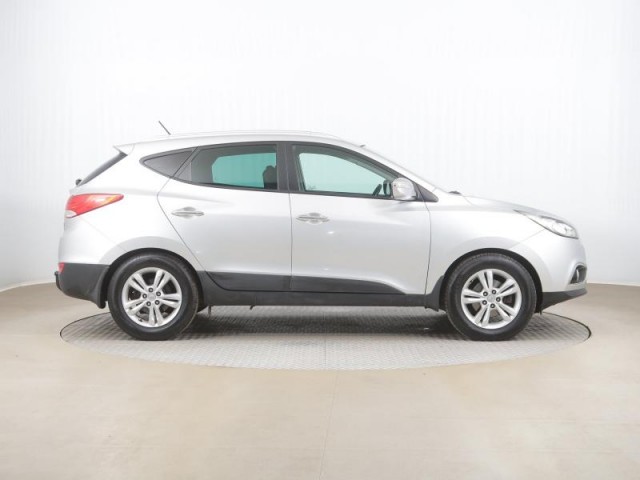 Hyundai ix35  2.0 CRDi 