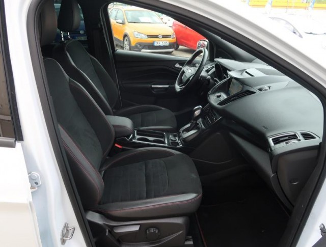 Ford Kuga  2.0 EcoBoost ST-Line