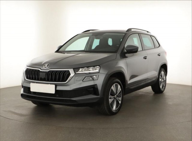 Škoda Karoq  1.5 TSI Fresh