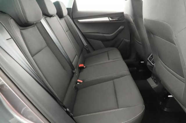 Škoda Karoq  1.5 TSI Fresh