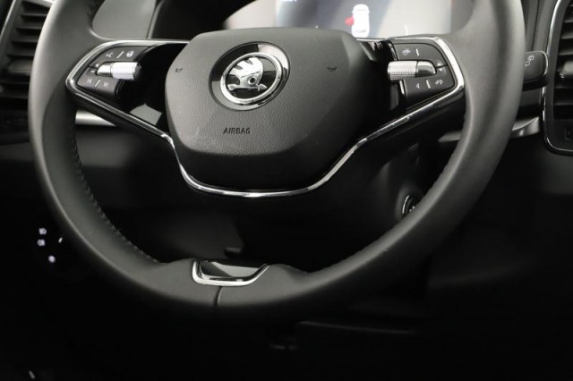 Škoda Karoq  1.5 TSI Fresh