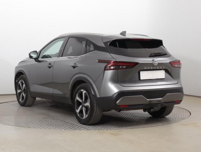 Nissan Qashqai  1.3 DIG-T MHEV N-Connecta