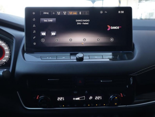 Nissan Qashqai  1.3 DIG-T MHEV N-Connecta