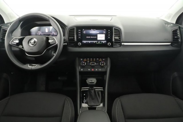 Škoda Karoq  1.5 TSI Fresh