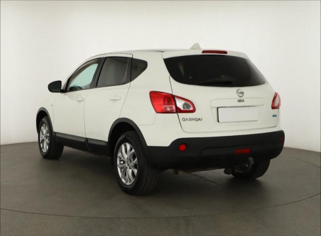 Nissan Qashqai  2.0 