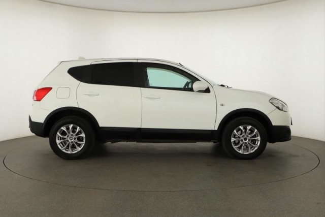 Nissan Qashqai  2.0 