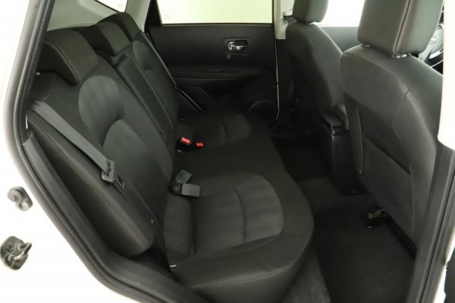 Nissan Qashqai  2.0 
