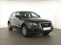 Audi Q5  2.0 TDI basis