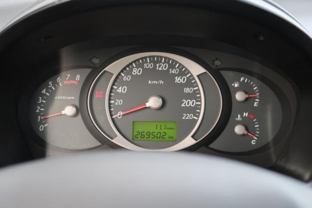Hyundai Tucson  2.0 i 
