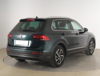Volkswagen Tiguan  2.0 TDI 
