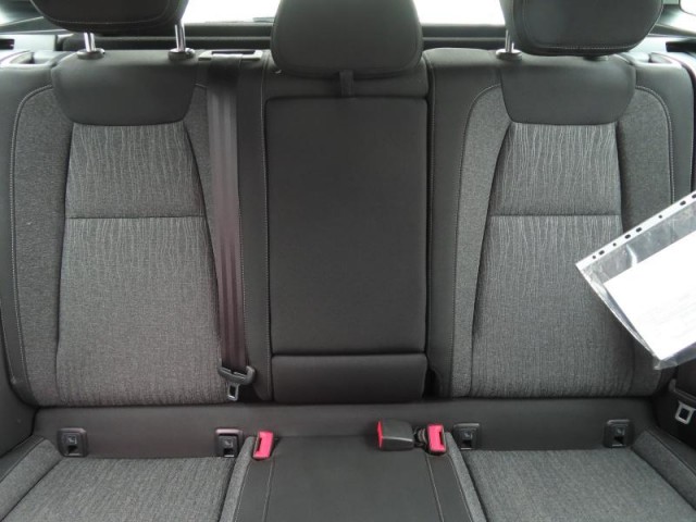 Škoda Karoq  1.5 TSI Style
