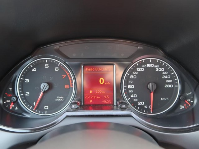 Audi Q5  2.0 TFSI S line