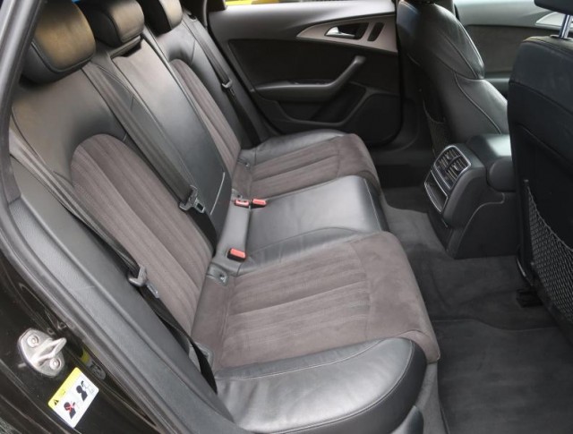 Audi A6 Allroad  3.0 TDI 