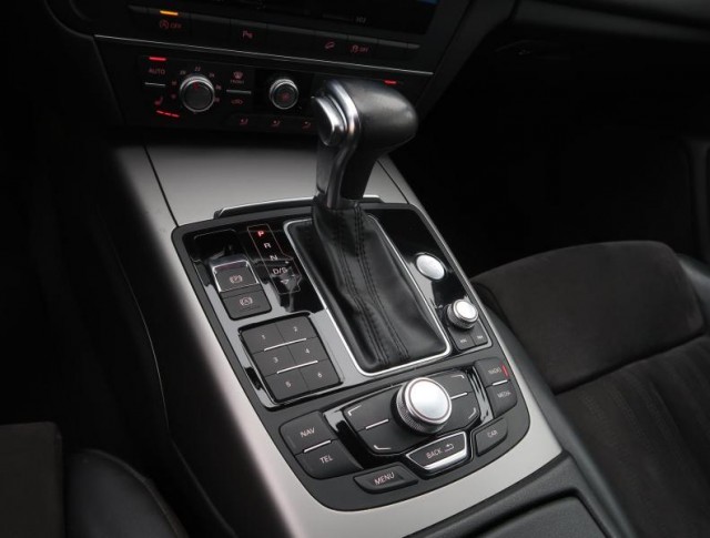 Audi A6 Allroad  3.0 TDI 