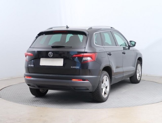Škoda Karoq  1.0 TSI 