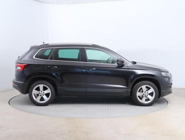 Škoda Karoq  1.0 TSI 